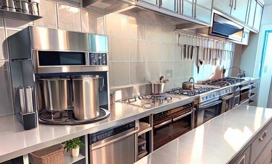 黑龙江鸡西二手厨具批发市场:物美价廉的餐饮器具采购宝地(上菱<span class=