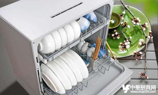 实力方太洗碗机：革新厨房用品清洁，享受品质生活