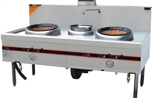 厨房“节能猛将”:双头单尾鼓风炒灶的性价比突围战