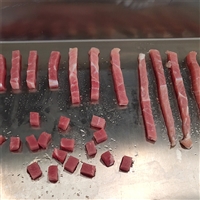 河北鑫鵬機械制造有限公司機械設備河北鑫鵬 凍五花肉豬肉切丁機 電動凍肉皮切塊機 適用范圍廣圖片 價格