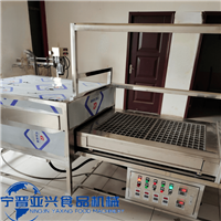 亚兴机械设备早期制作蛋糕的机器 真正的老北京风味槽子糕机器图片及产品详情