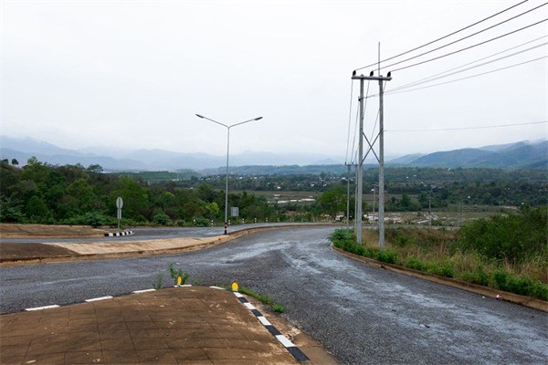 向阳新能源代理代销