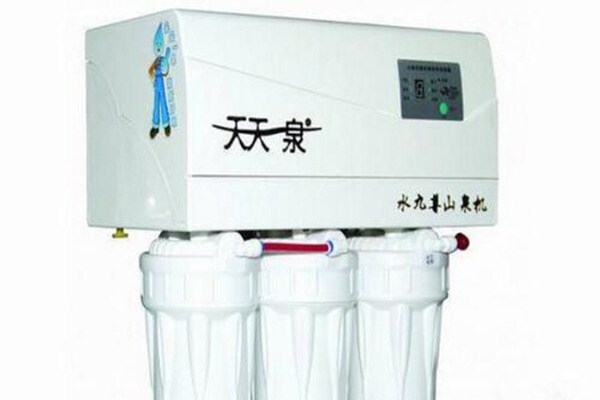 天天一泉净水器